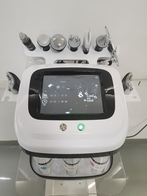 Venta caliente 8 en 1 máquina de belleza facial dispositivo de tratamiento de la piel